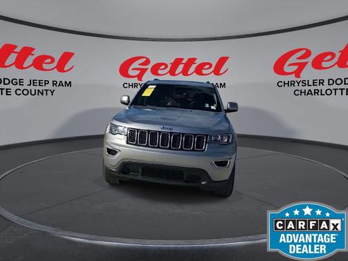 2020 Jeep Grand Cherokee Laredo