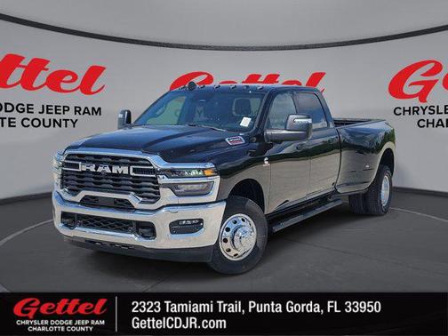 2025 RAM 3500 Tradesman Crew Cab 4x2 8' Box
