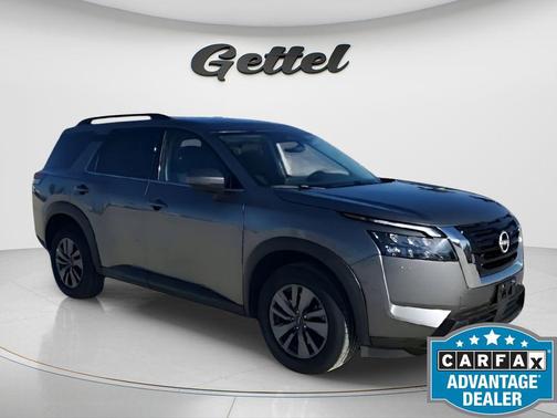 2025 Nissan Pathfinder SV 4WD