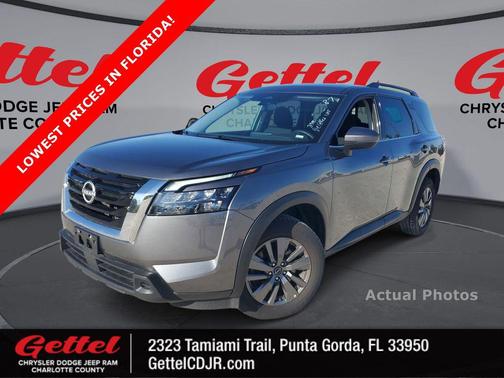 2025 Nissan Pathfinder SV 4WD