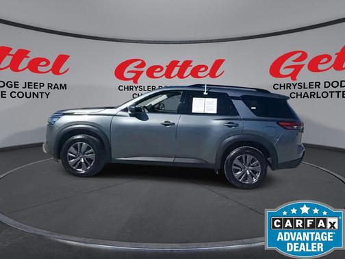 2025 Nissan Pathfinder SV 4WD