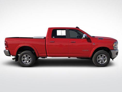 2021 RAM 2500 Laramie Crew Cab 4x4 6'4' Box