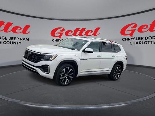 2024 Volkswagen Atlas 2.0T SEL Premium R-Line 4MOTION