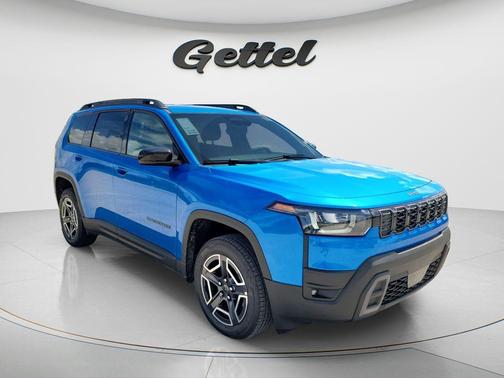 Hydro Blue Pearlcoat 2026 Jeep Cherokee Laredo 4x4