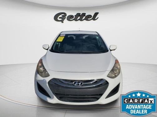 2017 Hyundai Elantra GT Base