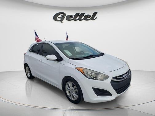 2017 Hyundai Elantra GT Base