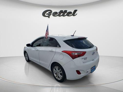 2017 Hyundai Elantra GT Base