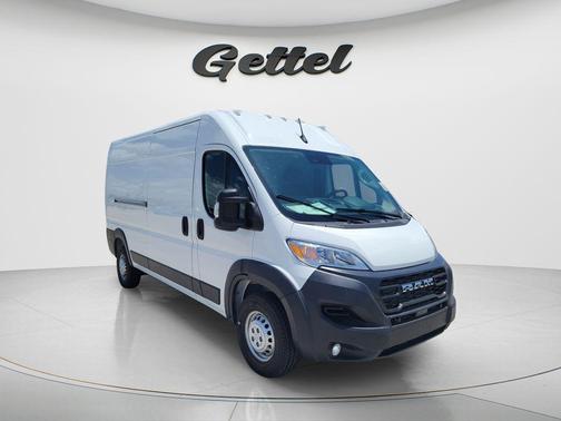 Bright White Clearcoat 2026 RAM ProMaster 2500 Tradesman