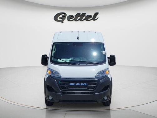 Bright White Clearcoat 2026 RAM ProMaster 2500 Tradesman