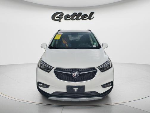 Summit White 2019 Buick Encore Essence