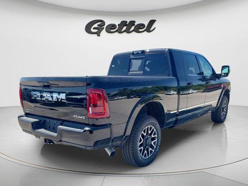 Diamond Black Crystal Pearlcoat 2026 RAM 2500 Limited Mega Cab 4x4 6'4' Box