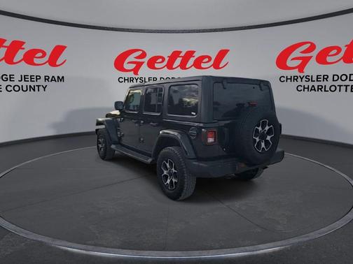 2020 Jeep Wrangler Unlimited Sahara