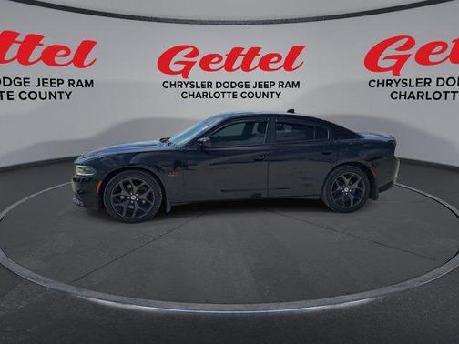 2017 Dodge Charger R/T