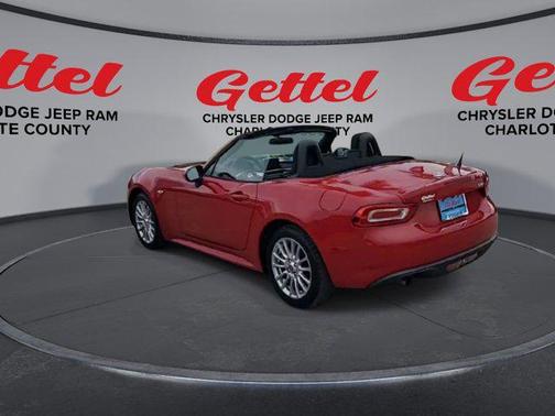 2018 FIAT 124 Spider Base