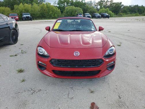 2018 FIAT 124 Spider Base
