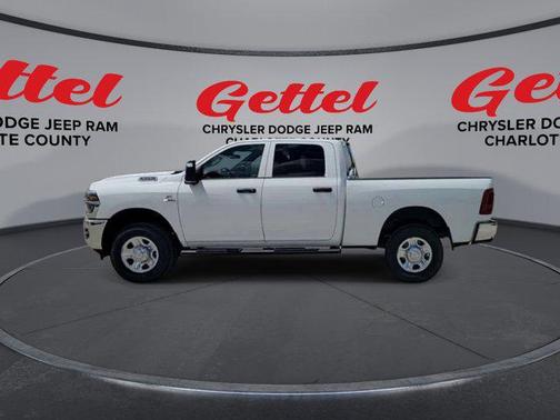 2025 RAM 3500 Tradesman Crew Cab 4x4 6'4' Box