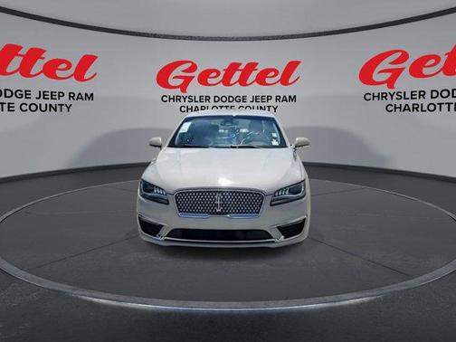 2020 Lincoln MKZ Standard