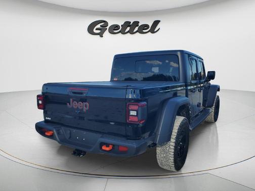Black Clearcoat 2023 Jeep Gladiator Mojave 4x4