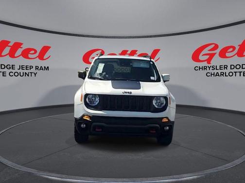 2021 Jeep Renegade Trailhawk