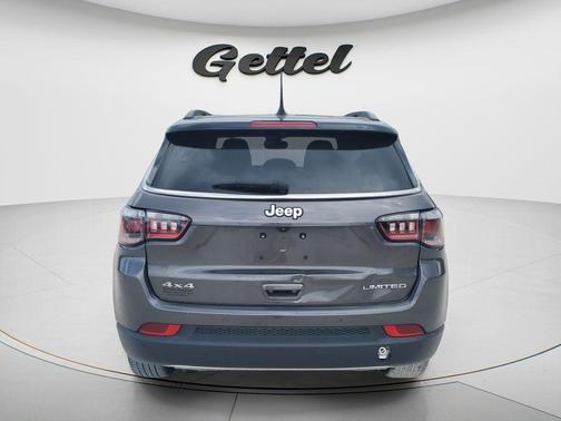 Granite Crystal Metallic Clearcoat 2023 Jeep Compass Limited