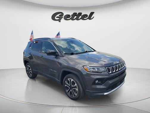 Granite Crystal Metallic Clearcoat 2023 Jeep Compass Limited