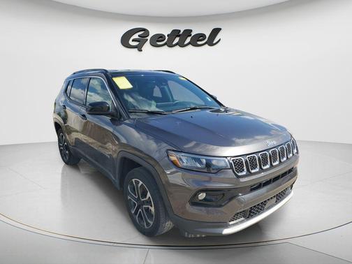Granite Crystal Metallic Clearcoat 2023 Jeep Compass Limited