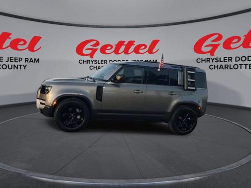 2021 Land Rover Defender 110 SE