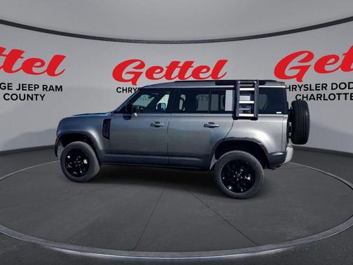 2021 Land Rover Defender 110 SE