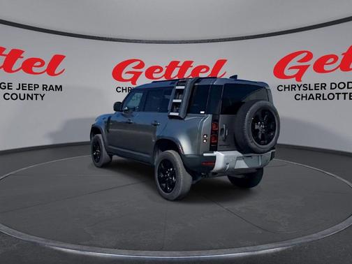 2021 Land Rover Defender 110 SE