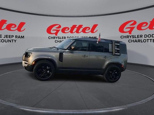 2021 Land Rover Defender 110 SE