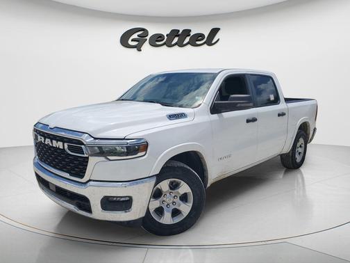 Bright White Clearcoat 2025 RAM 1500 Big Horn/Lone Star