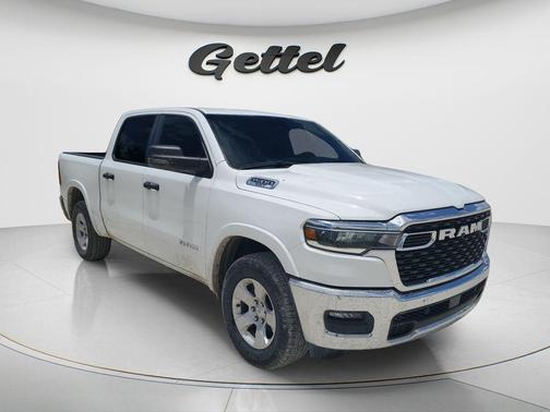 Bright White Clearcoat 2025 RAM 1500 Big Horn/Lone Star