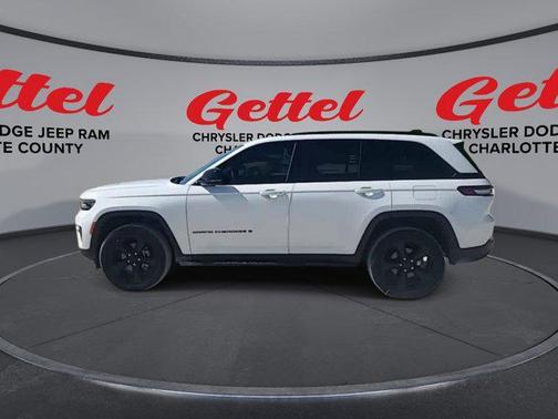 2023 Jeep Grand Cherokee Altitude