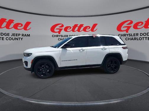 2023 Jeep Grand Cherokee Altitude