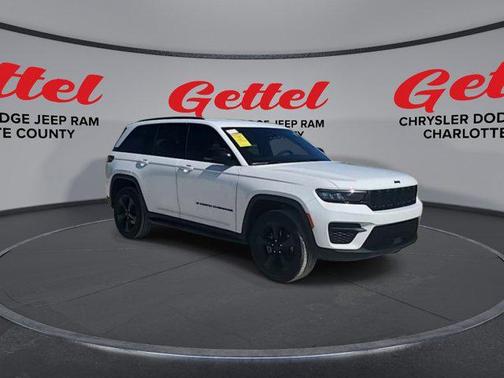 2023 Jeep Grand Cherokee Altitude