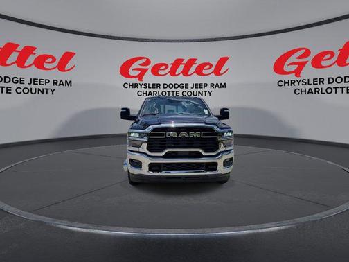 2025 RAM 3500 Tradesman Crew Cab 4x2 8' Box