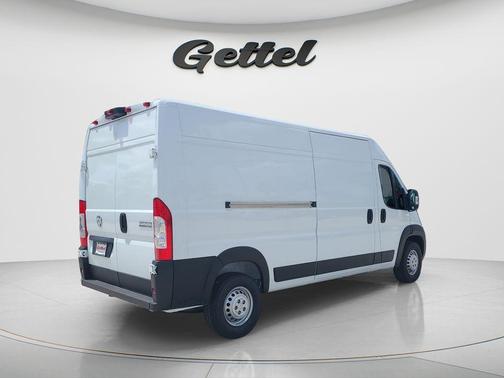 Bright White Clearcoat 2026 RAM ProMaster 2500 Tradesman