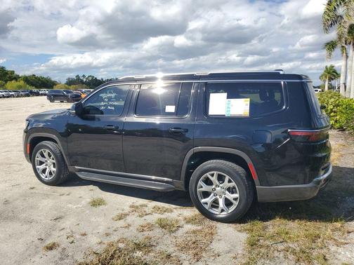 2022 Jeep Wagoneer Series II 4x4