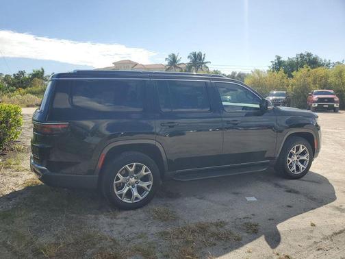 2022 Jeep Wagoneer Series II 4x4
