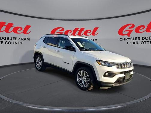2023 Jeep Compass Latitude Lux