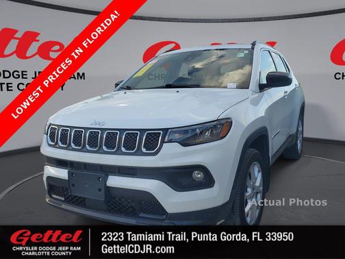 2023 Jeep Compass Latitude Lux