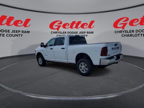 2025 RAM 2500 Big Horn Crew Cab 4x4 6'4' Box