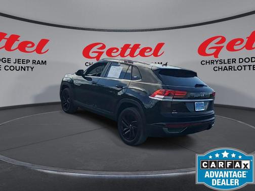 2021 Volkswagen Atlas Cross Sport 2.0T SE w/Technology