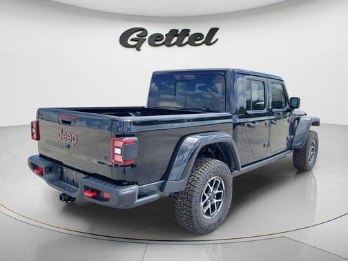 Black Clearcoat 2026 Jeep Gladiator Rubicon