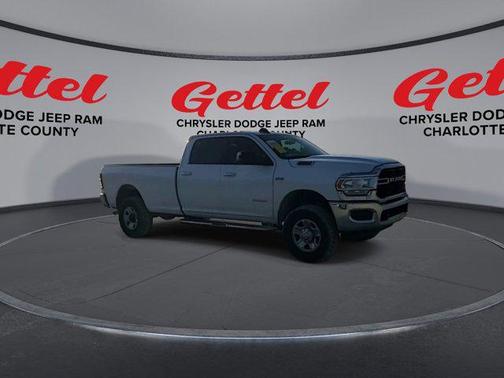 2019 RAM 2500 Big Horn Crew Cab 4x4 8' Box