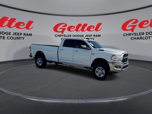2019 RAM 2500 Big Horn Crew Cab 4x4 8' Box