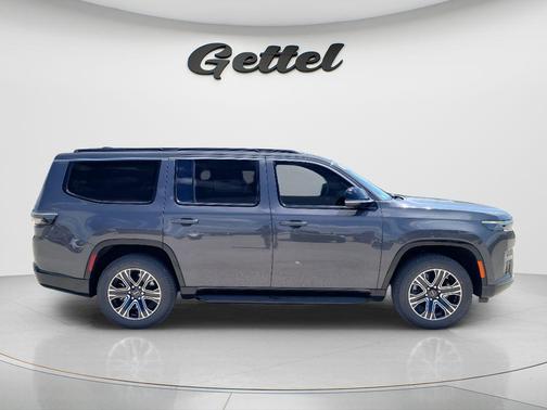Baltic Gray Metallic Clearcoat 2026 Jeep Grand Wagoneer