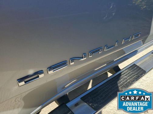 2020 GMC Sierra 2500 Denali