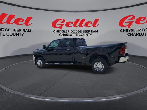 2025 RAM 3500 Tradesman Crew Cab 4x2 8' Box