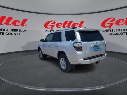 2024 Toyota 4Runner SR5